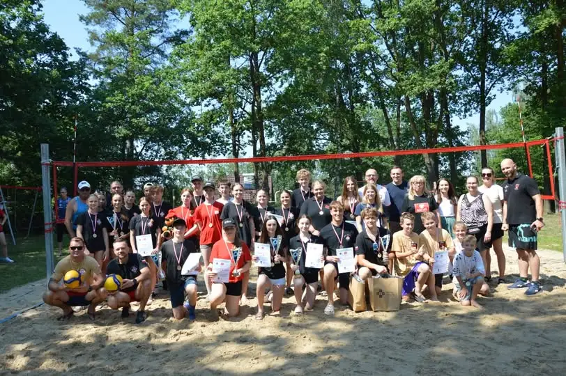 V Turniej Piłki Siatkowej Plażowej MDP Gminy Bralin za nami
