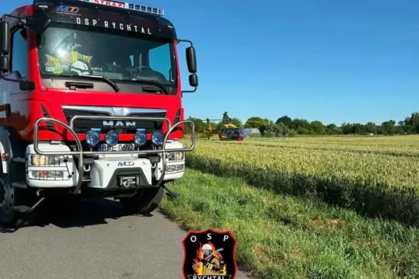 Lądowanie LPR w Skoroszowie – pomoc poszkodowanemu