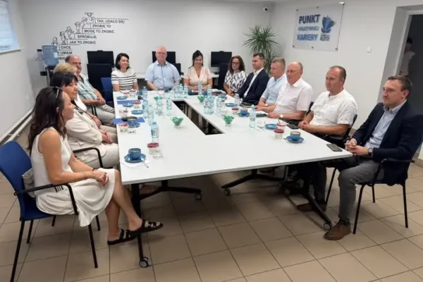Posiedzenie Powiatowej Rady Rynku Pracy w Kępnie – sprawozdania i plany na 2026 rok
