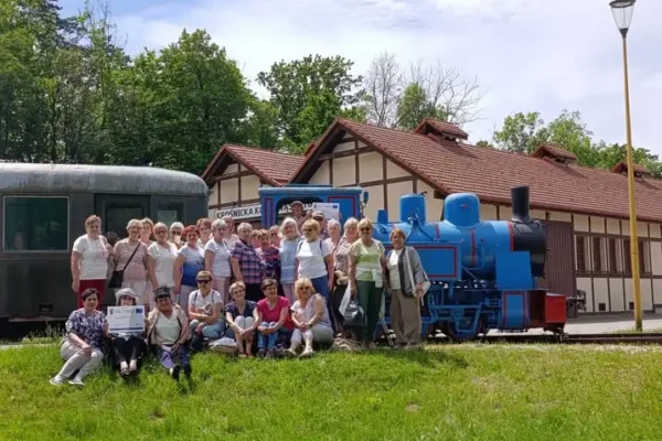 Seniorzy z Gminy Baranów odkrywali uroki Doliny Baryczy