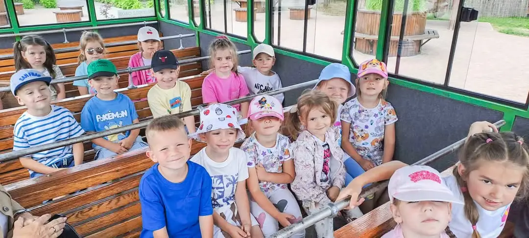 Przedszkolaki z Baranowa odkrywały świat zwierząt w ZOO Borysew