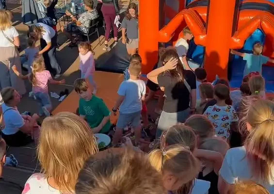 Piana Party i Magiczne Laboratorium – wakacyjne atrakcje na rynku w Baranowie