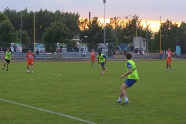 Victoria Ostrzeszów uległa LKS Jankowy 1968 w sparingu
