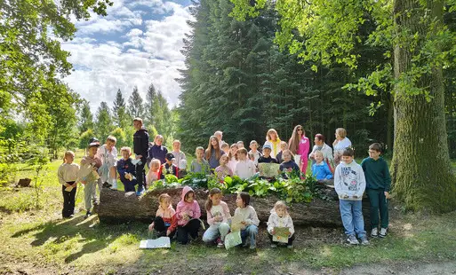 Wakacyjne wycieczki edukacyjne w Gminie Bralin – poznawanie przyrody