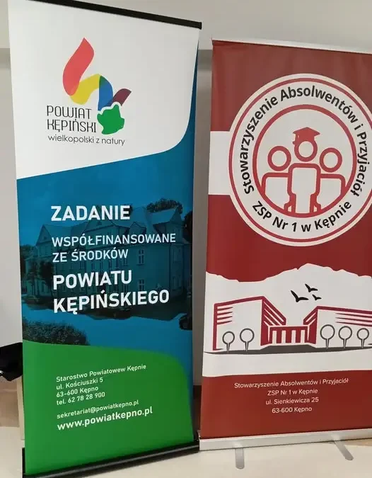 Międzypokoleniowe warsztaty florystyczne w Bralinie: seniorzy i młodzież tworzyli kwiaty z pręcików