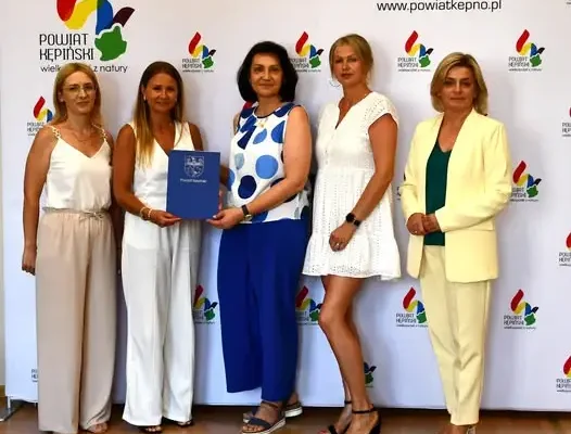 Powiat kępiński podpisał umowy z organizacjami pozarządowymi na realizację zadań publicznych
