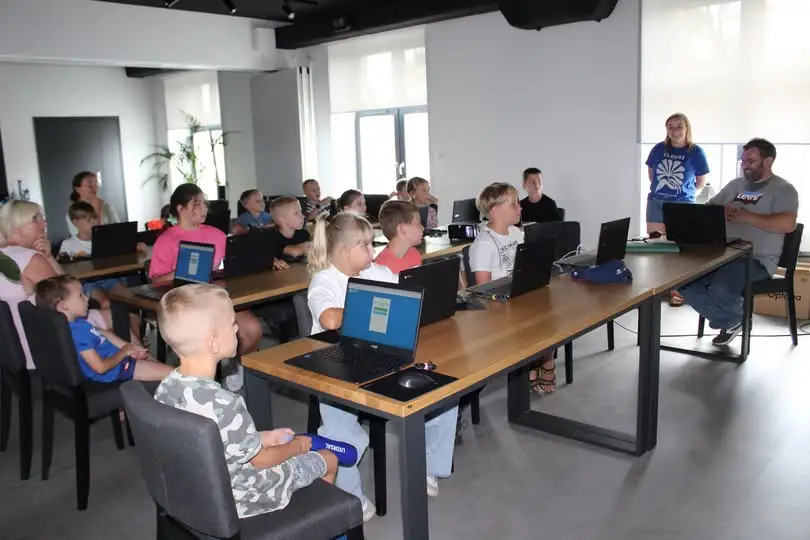 Wakacyjna Bibliostrefa: dzieci odkrywają świat druku 3D