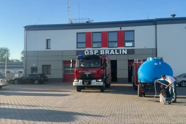Pożar w Nowej Wsi: OSP zapewnia ciągłość dostaw wody