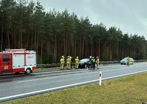 Kolizja na S8 w okolicach Kępna – interwencja służb