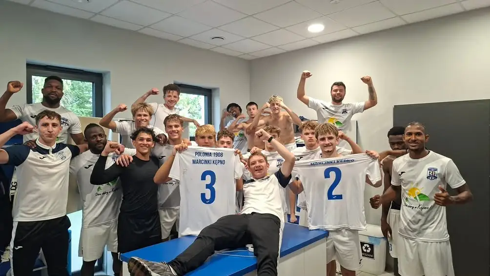 Polonia 1908 Marcinki Kępno wygrywa derby z Zawiszą Łęka Opatowska 3:2