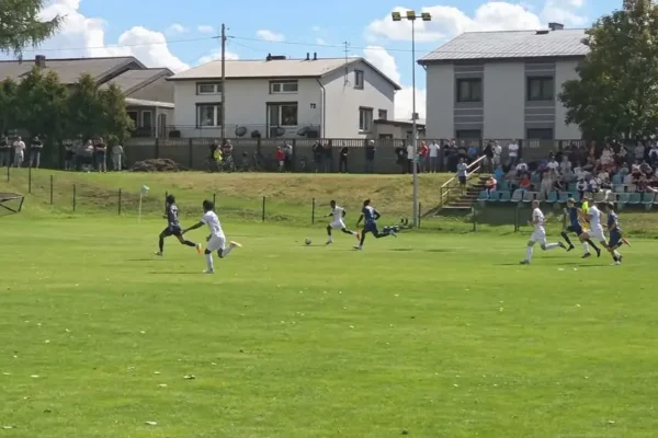 Derby dla Jankowych: LKS Jankowy 1968 pokonuje Polonię Marcinki Kępno 3:2