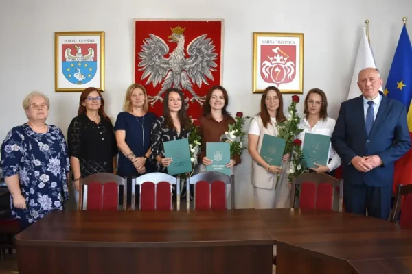 Cztery nauczycielki z gminy Trzcinica otrzymały awans zawodowy