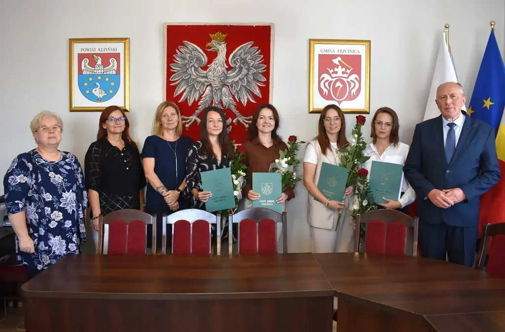 Cztery nauczycielki z gminy Trzcinica otrzymały awans zawodowy
