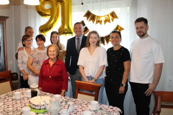 91. urodziny Pani Bronisławy z Bralina – wójt z życzeniami u jubilatki