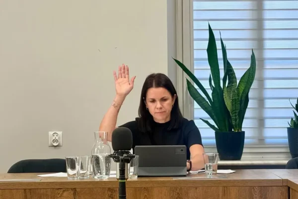 Nowe Prezydium Rady Miejskiej w Rychtalu — Ewelina Usarek przewodniczącą