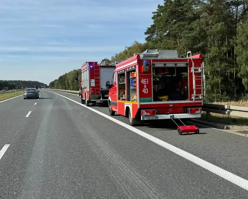 Kolizja drogowa na trasie S8 w powiecie kępińskim – akcja służb ratunkowych