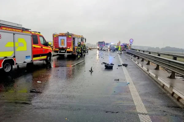 Wypadek na drodze S11 w okolicach Baranowa. Interweniowały służby ratunkowe