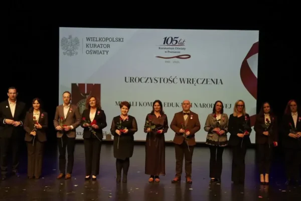 Nauczycielka z Kępna odznaczona Medalem Komisji Edukacji Narodowej